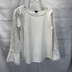 Ann Taylor  Ivory Polyester Bell‎ Sleeve Eyelet XS